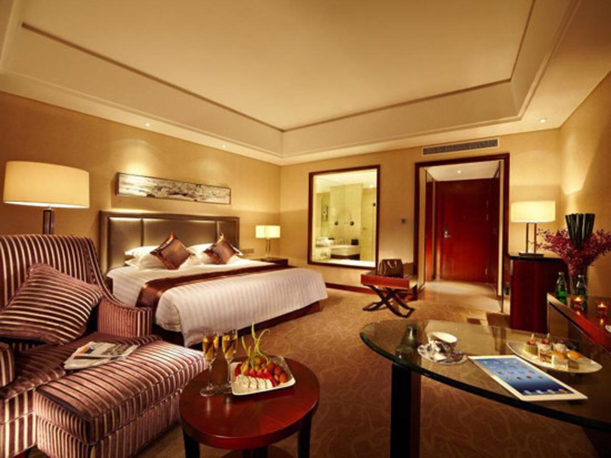 Jurong Yukun New Century Hotel Jiangsu Ruang foto